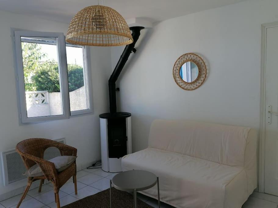 Maison T3 Avec Vue Au Bord De L'Etang Istres Bagian luar foto